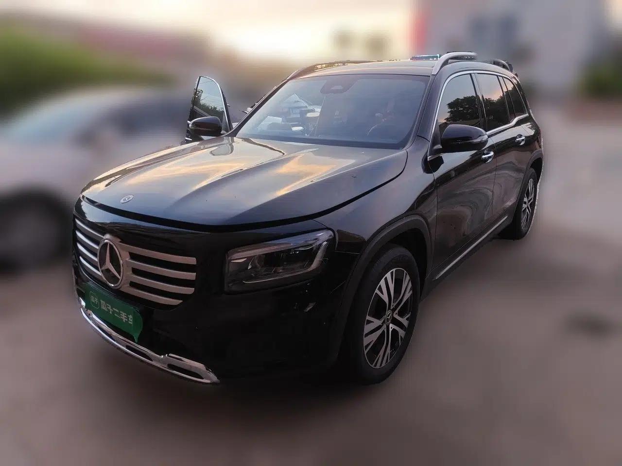 Mercedes-Benz GLB 2025 GLB 220 Sport Edition — миниатюра 1