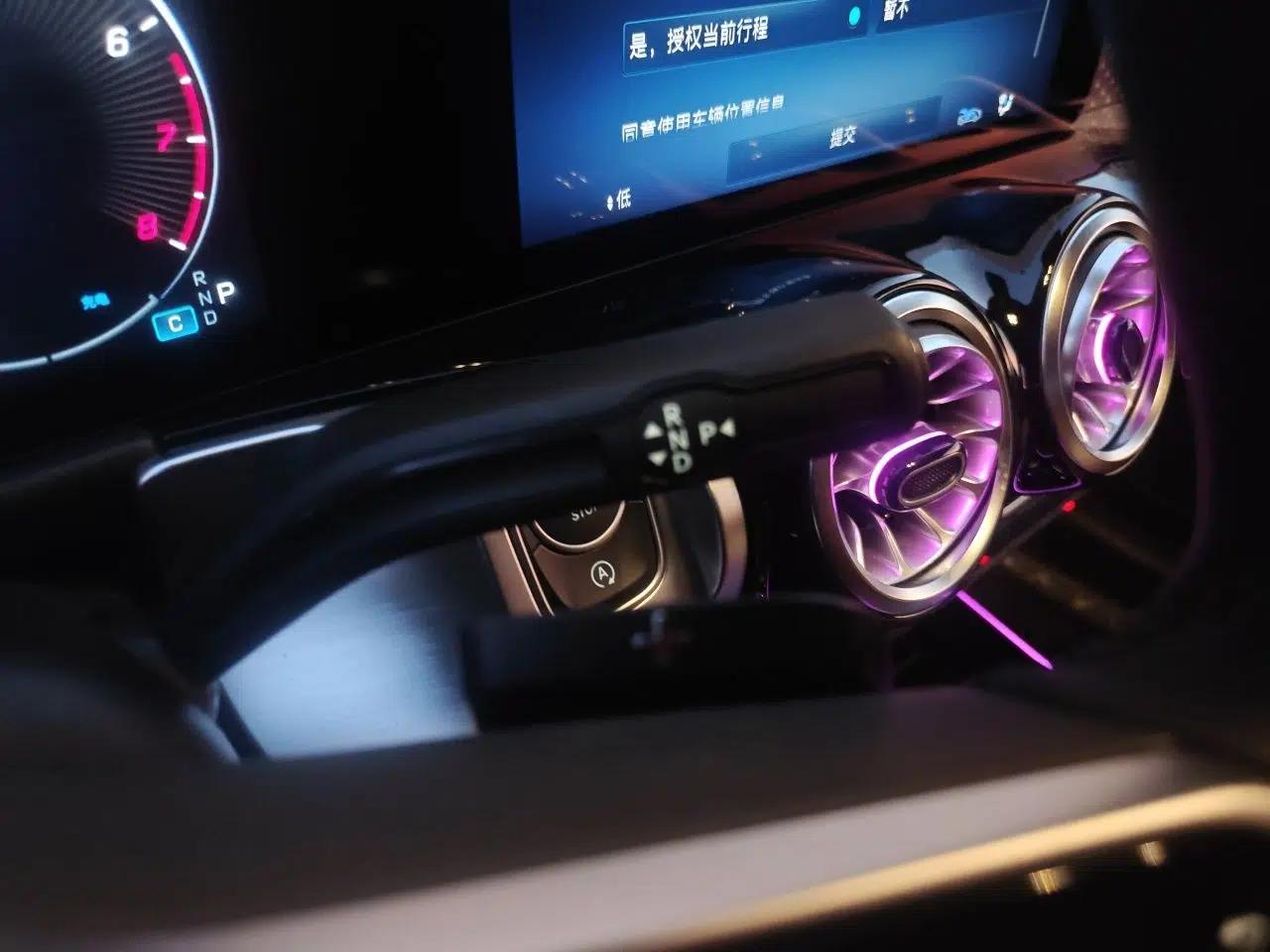 Mercedes-Benz GLB 2025 GLB 220 Sport Edition — миниатюра 14