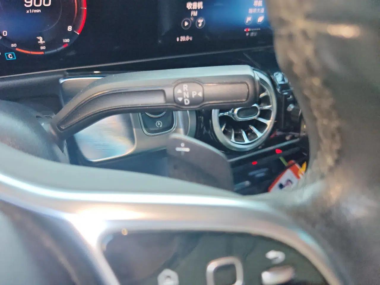 Mercedes-Benz GLB 2020 GLB 200 Dynamic Edition — миниатюра 14