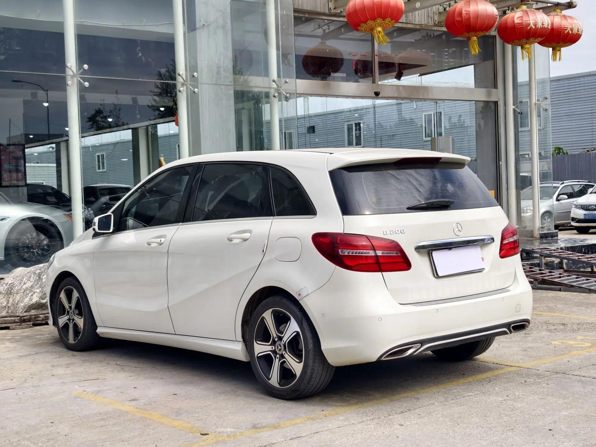 Mercedes-Benz B-Class 2017 B 200 Fashion Model — миниатюра 6