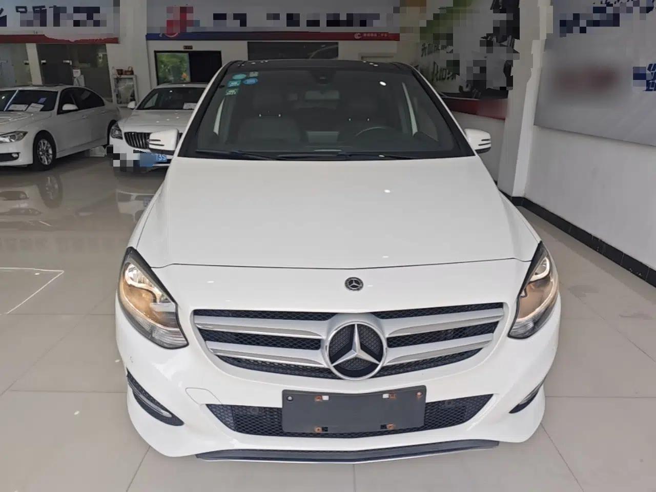 Mercedes-Benz B-Class 2017 B 200 Sport Edition — миниатюра 2