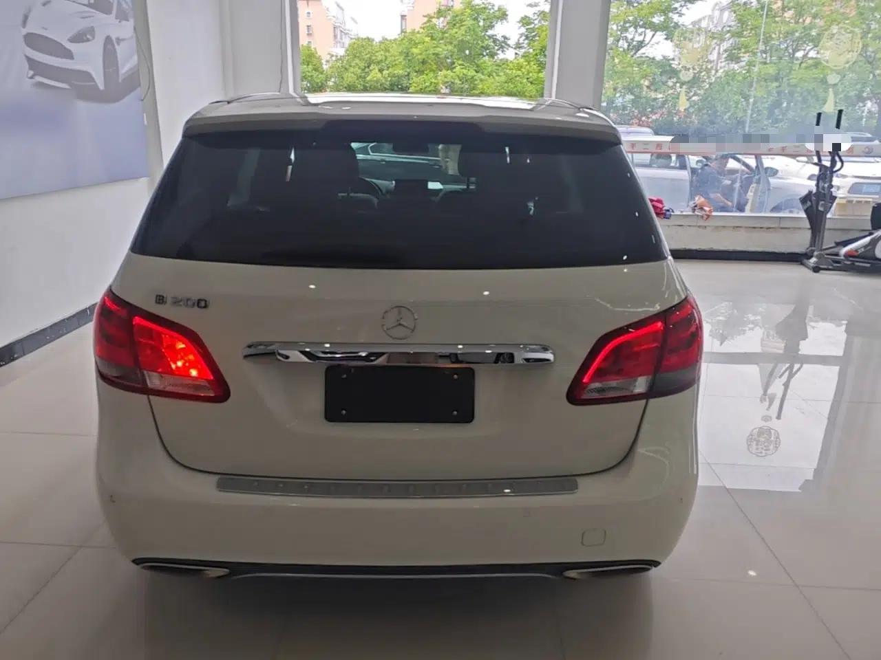 Mercedes-Benz B-Class 2017 B 200 Sport Edition — миниатюра 5