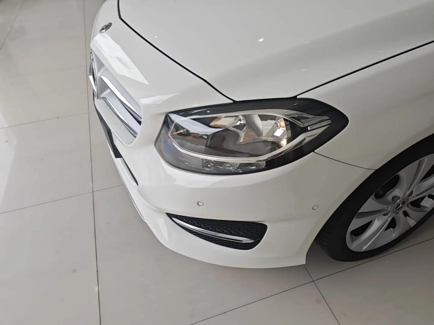 Mercedes-Benz B-Class 2017 B 200 Sport Edition — миниатюра 8