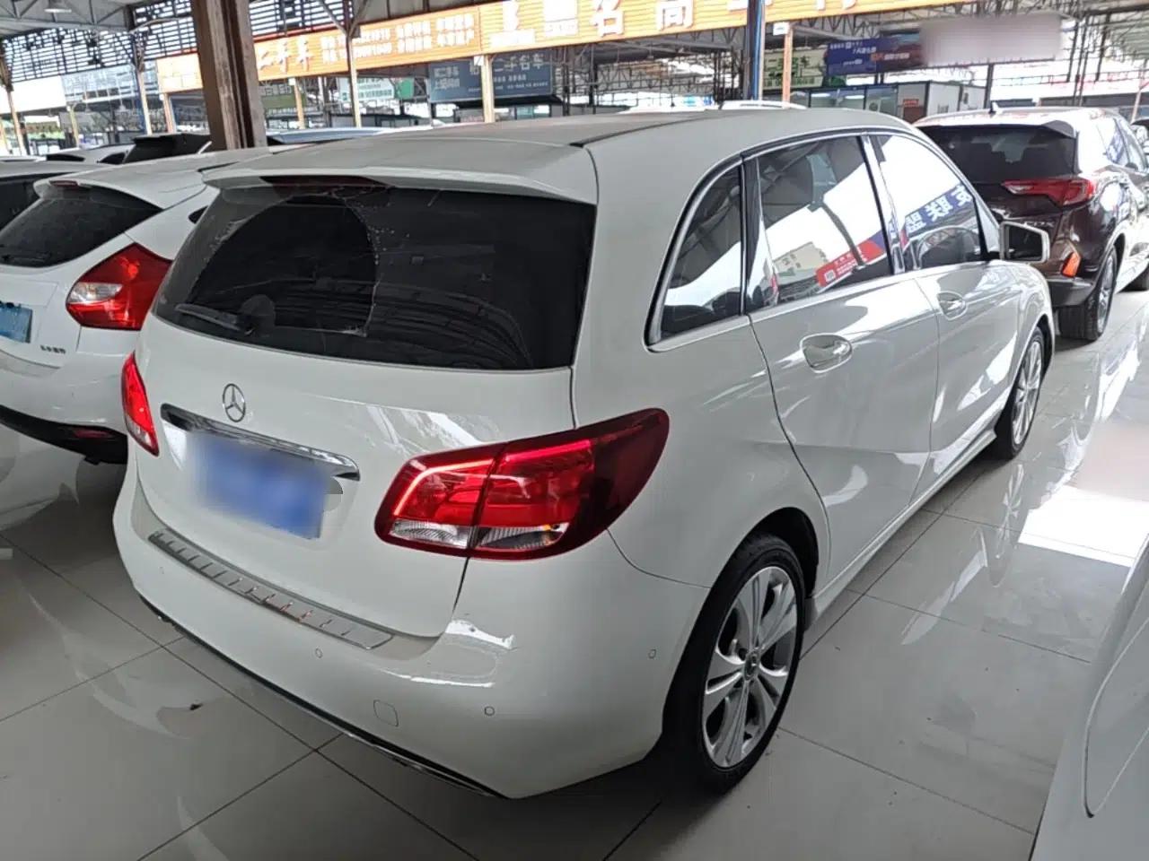 Mercedes-Benz B-Class 2018 B 200 Sport Edition — миниатюра 6