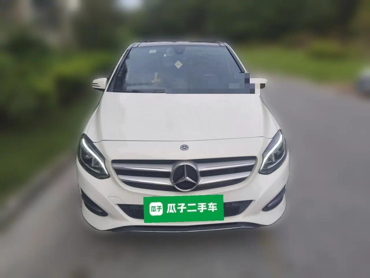 Mercedes-Benz B-Class 2019 B 200 Fashion Model — миниатюра 2