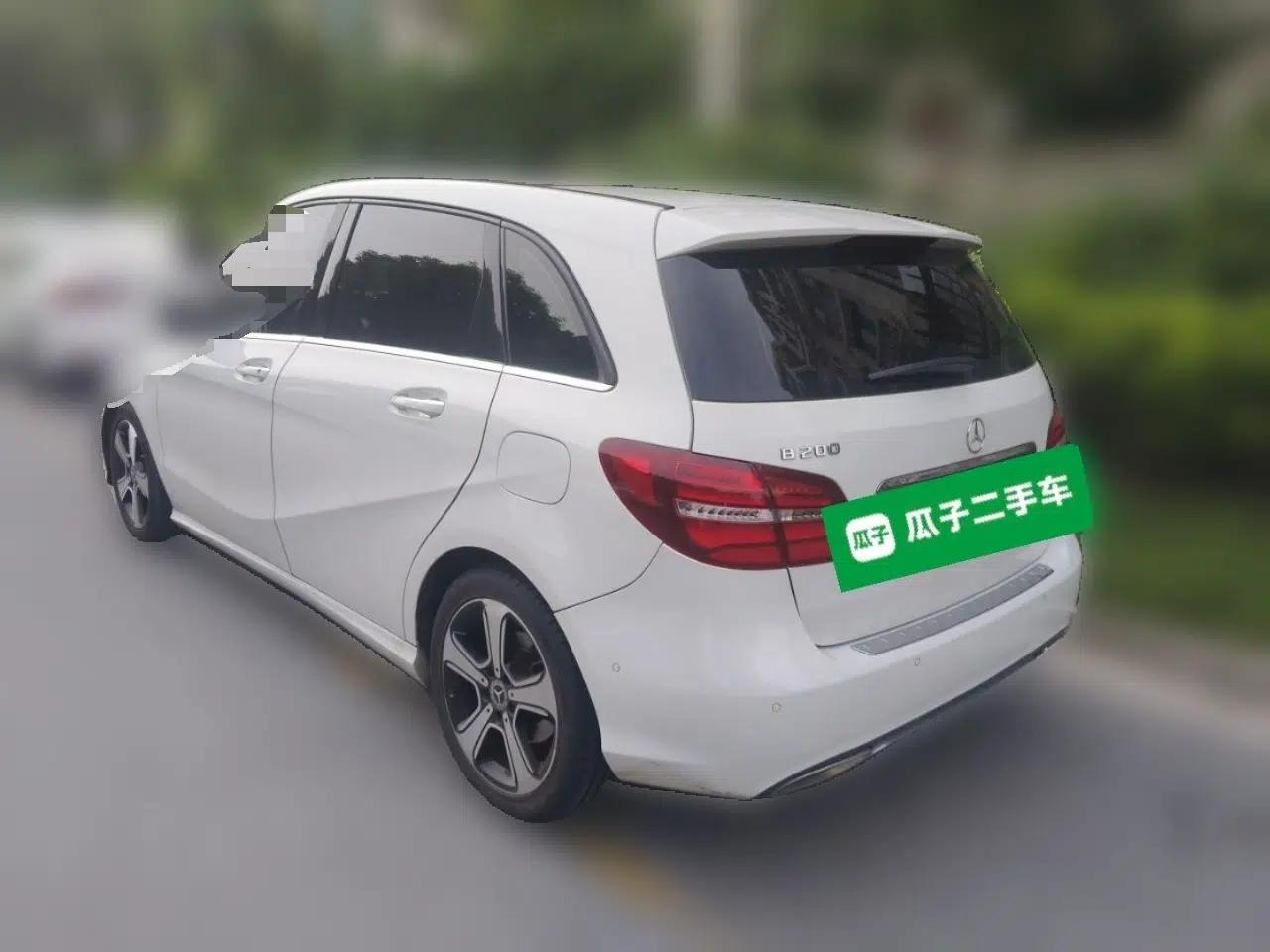Mercedes-Benz B-Class 2019 B 200 Fashion Model — миниатюра 4