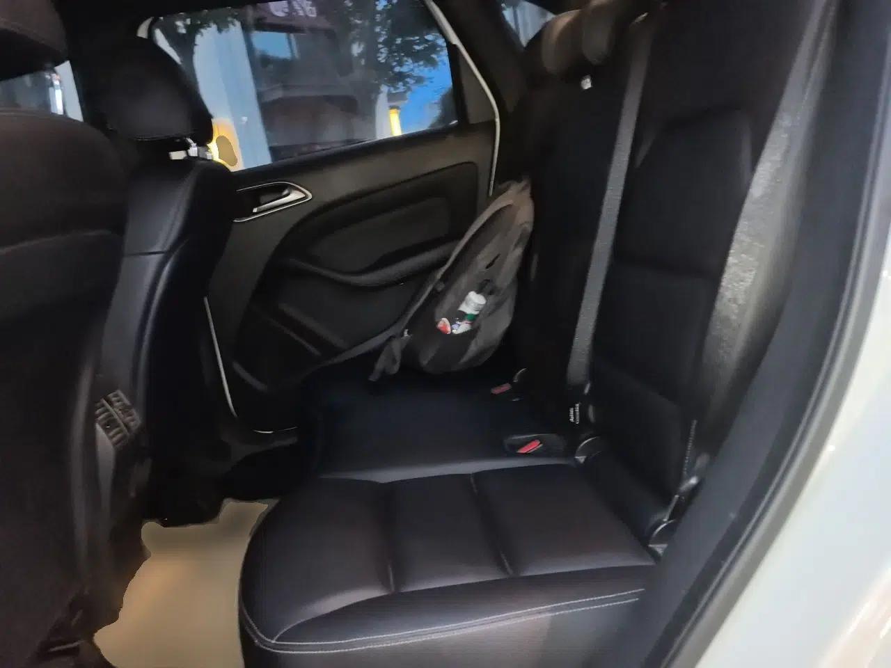 Mercedes-Benz B-Class 2015 B 200 Fashion Model — миниатюра 17
