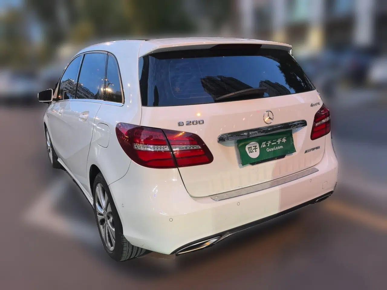 Mercedes-Benz B-Class 2015 B 200 Fashion Model — миниатюра 4