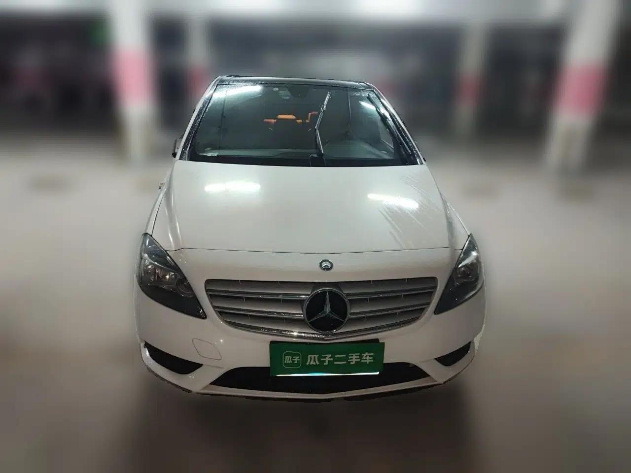 Mercedes-Benz B-Class 2012 B 180 — миниатюра 2