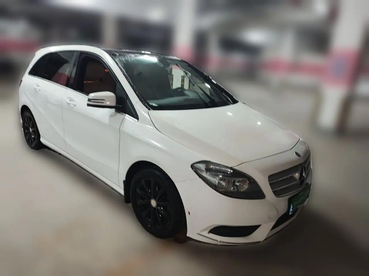 Mercedes-Benz B-Class 2012 B 180 — миниатюра 3