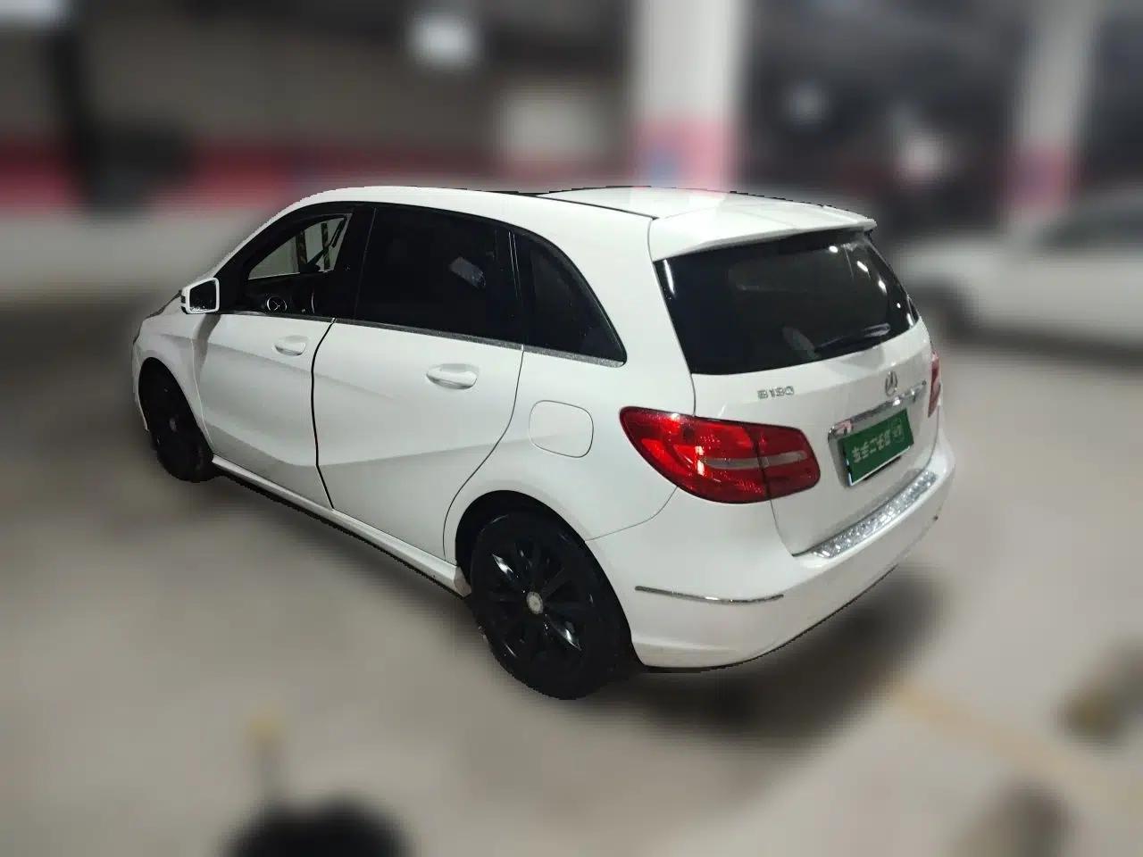 Mercedes-Benz B-Class 2012 B 180 — миниатюра 4