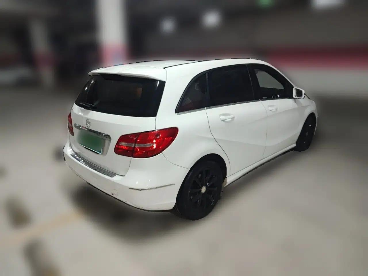 Mercedes-Benz B-Class 2012 B 180 — миниатюра 6