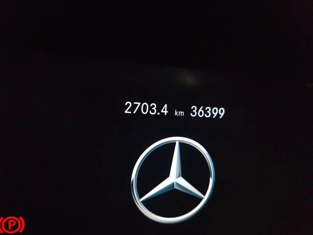 Mercedes-Benz GLC Coupe Mercedes-Benz GLC 300, 2.0-liter engine, 190 hp, automatic transmission, 5 seats, registered on May 22, 2023. — миниатюра 12