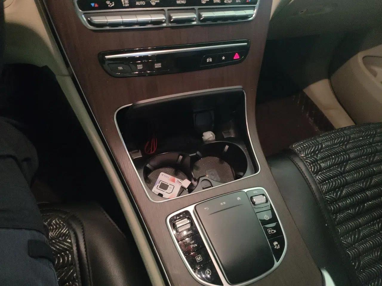 Mercedes-Benz GLC Coupe Mercedes-Benz GLC 300, 2.0-liter engine, 190 hp, automatic transmission, 5 seats, registered on May 22, 2023. — миниатюра 14