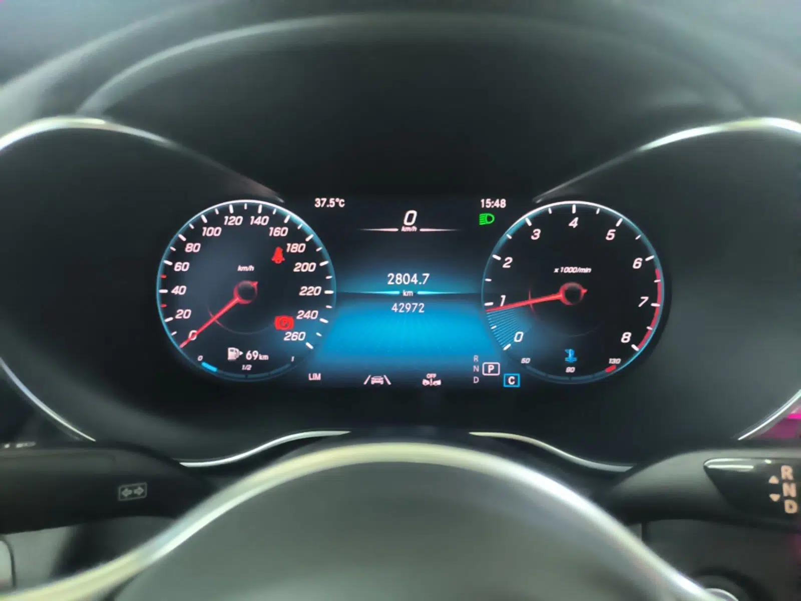 Mercedes-Benz GLC Coupe 2020 GLC 300 4MATIC Coupe SUV — миниатюра 14