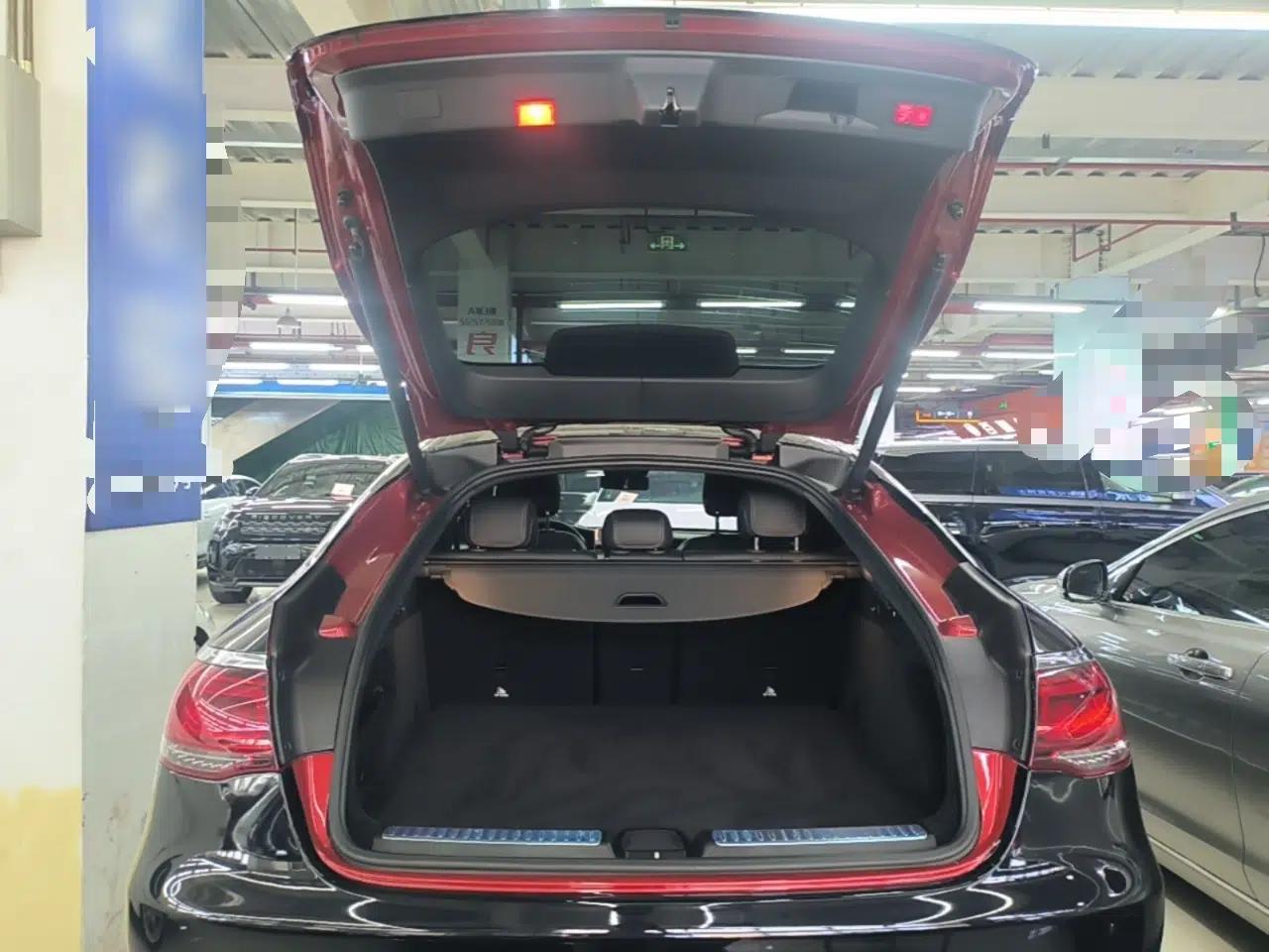 Mercedes-Benz GLC Coupe 2020 GLC 300 4MATIC Coupe SUV — миниатюра 22