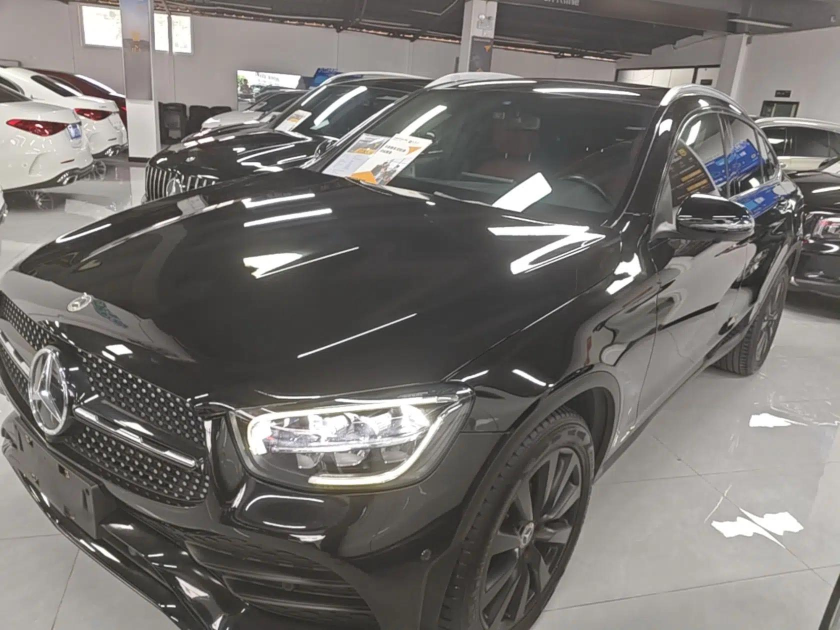 Mercedes-Benz GLC Coupe 2021 GLC 260 4MATIC Coupe SUV — миниатюра 1