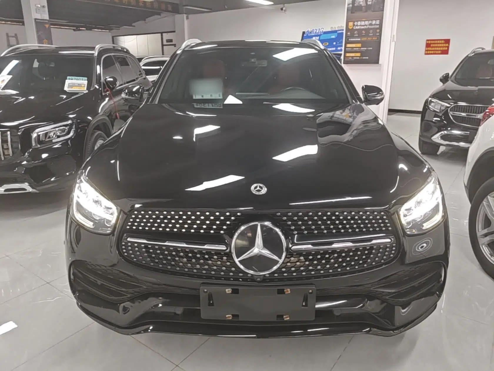 Mercedes-Benz GLC Coupe 2021 GLC 260 4MATIC Coupe SUV — миниатюра 2