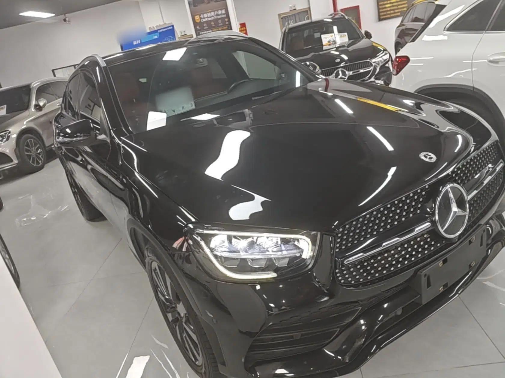 Mercedes-Benz GLC Coupe 2021 GLC 260 4MATIC Coupe SUV — миниатюра 12