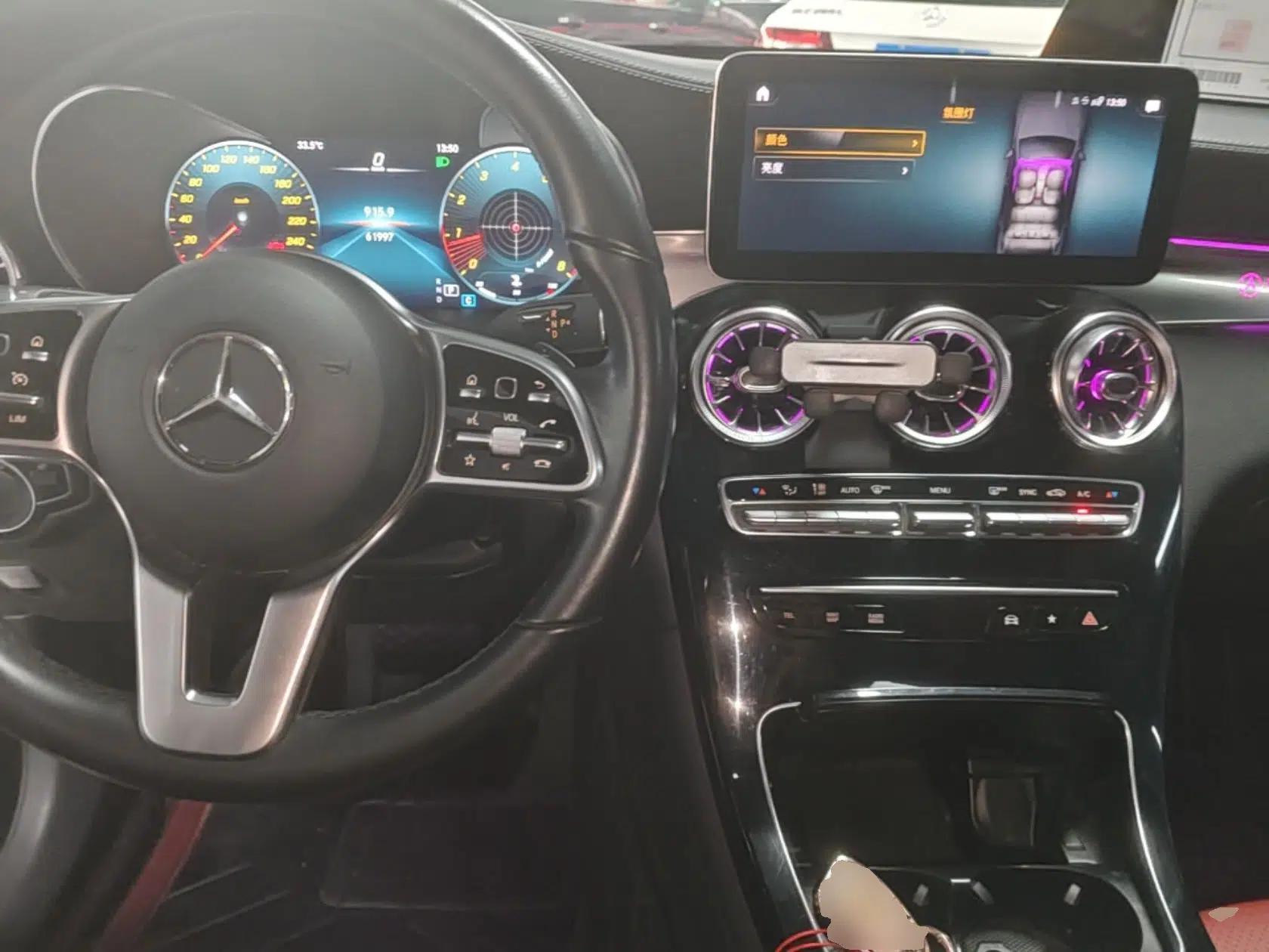 Mercedes-Benz GLC Coupe 2021 GLC 260 4MATIC Coupe SUV — миниатюра 17