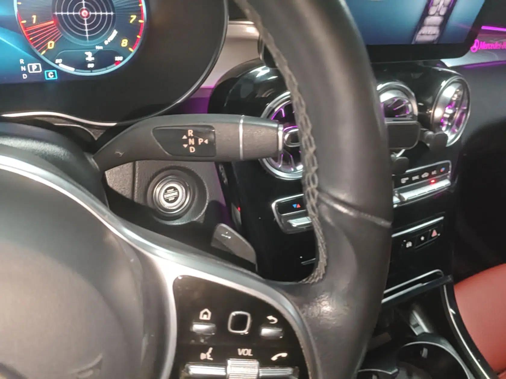 Mercedes-Benz GLC Coupe 2021 GLC 260 4MATIC Coupe SUV — миниатюра 21