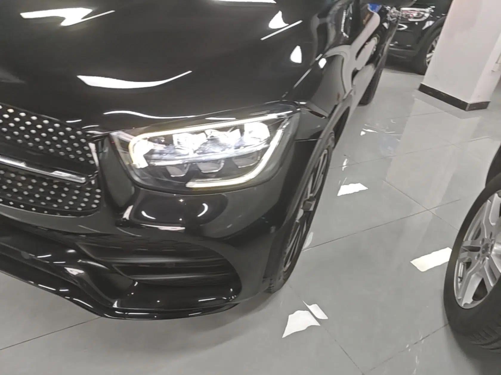 Mercedes-Benz GLC Coupe 2021 GLC 260 4MATIC Coupe SUV — миниатюра 8