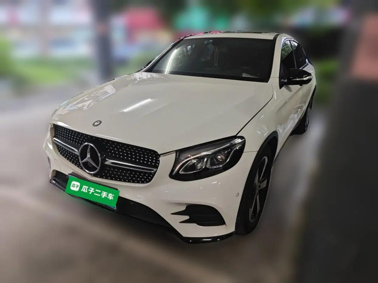 Mercedes-Benz GLC Coupe 2017 GLC 200 4MATIC Coupe SUV — миниатюра 1