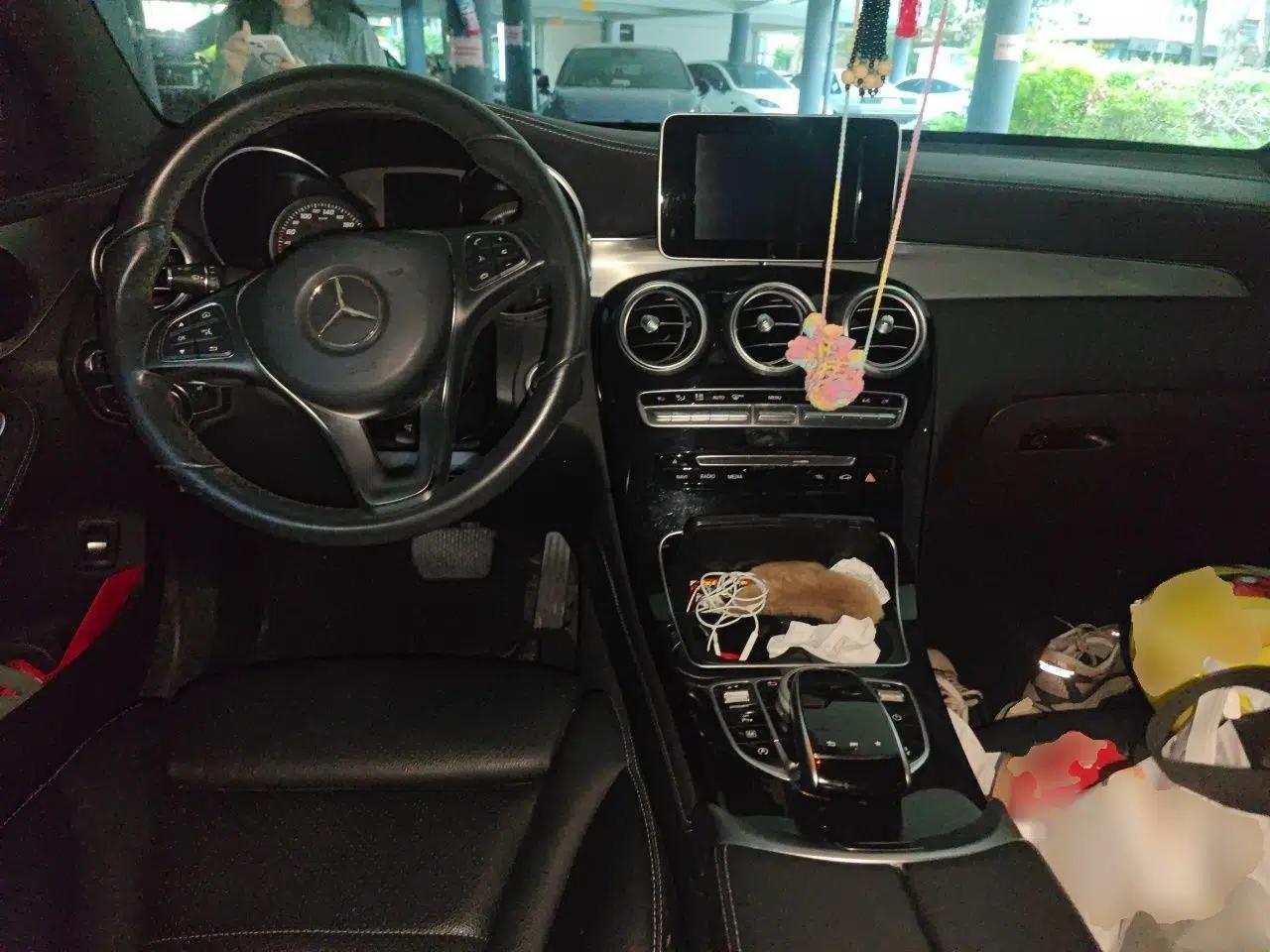 Mercedes-Benz GLC Coupe 2017 GLC 200 4MATIC Coupe SUV — миниатюра 9