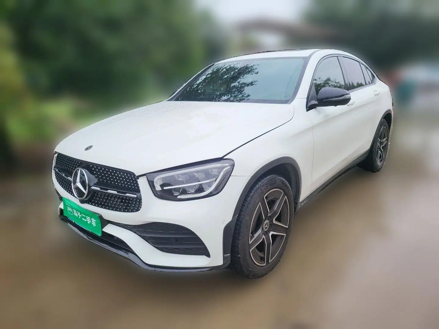 Mercedes-Benz GLC Coupe 2021 GLC 260 4MATIC Coupe SUV — миниатюра 1