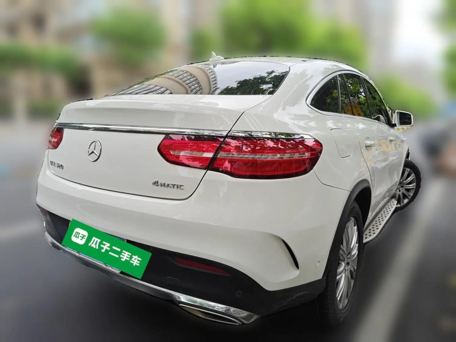 Mercedes-Benz GLE Coupe 2015 GLE 320 4MATIC Coupe SUV — миниатюра 6
