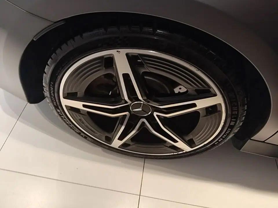 Mercedes-Benz A AMG 2024 Facelift AMG A 35 L 4MATIC — миниатюра 11