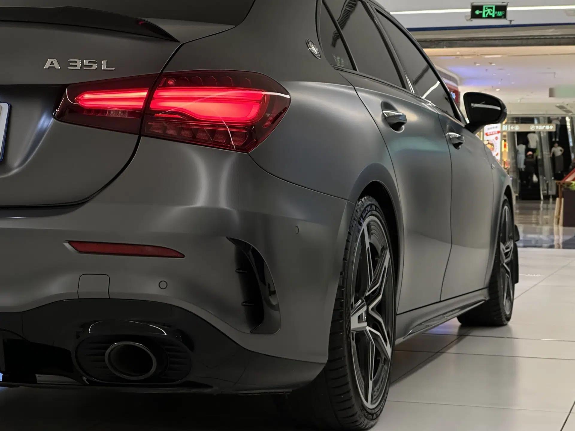 Mercedes-Benz A AMG 2024 Facelift AMG A 35 L 4MATIC — миниатюра 13