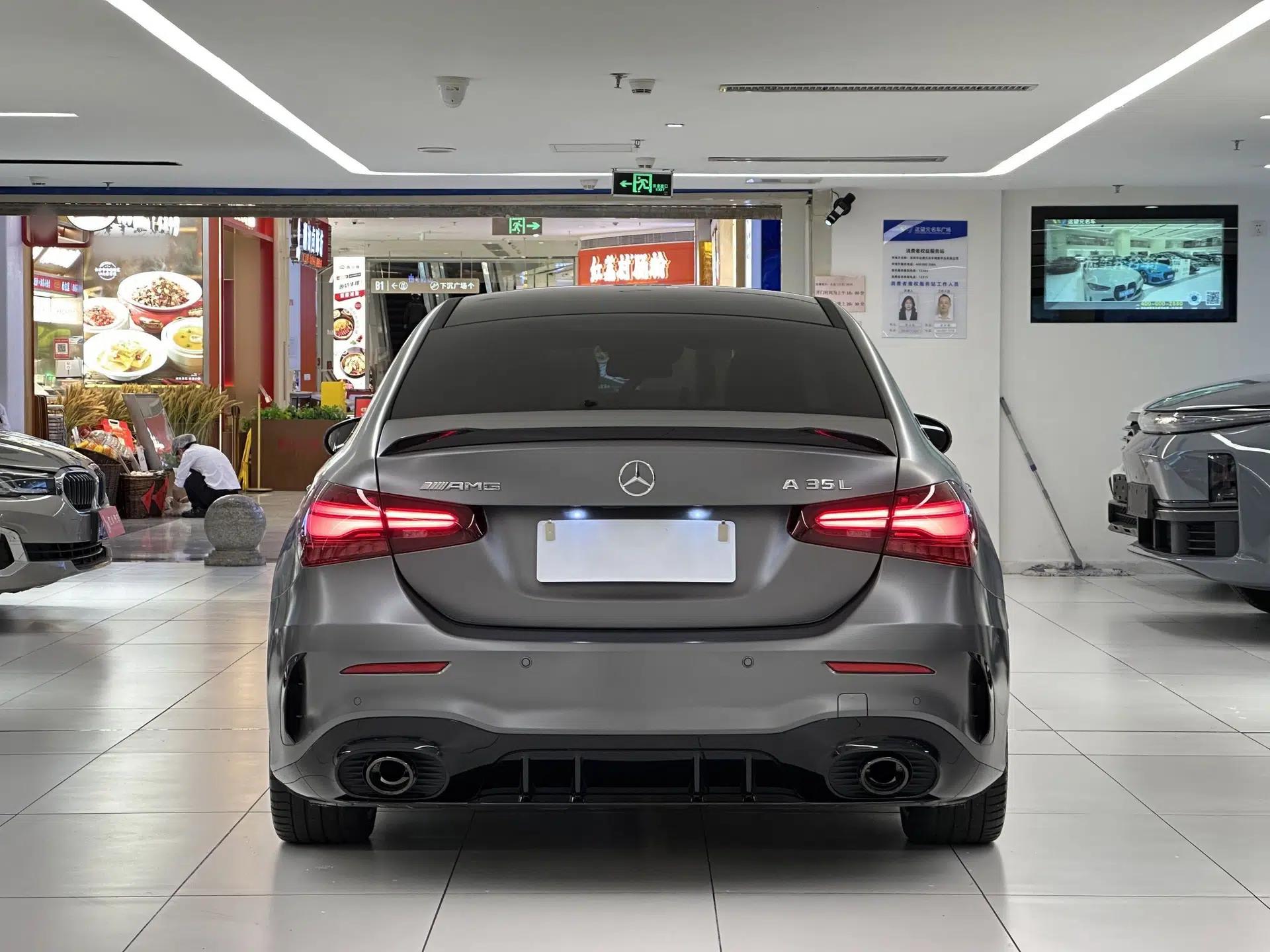 Mercedes-Benz A AMG 2024 Facelift AMG A 35 L 4MATIC — миниатюра 15