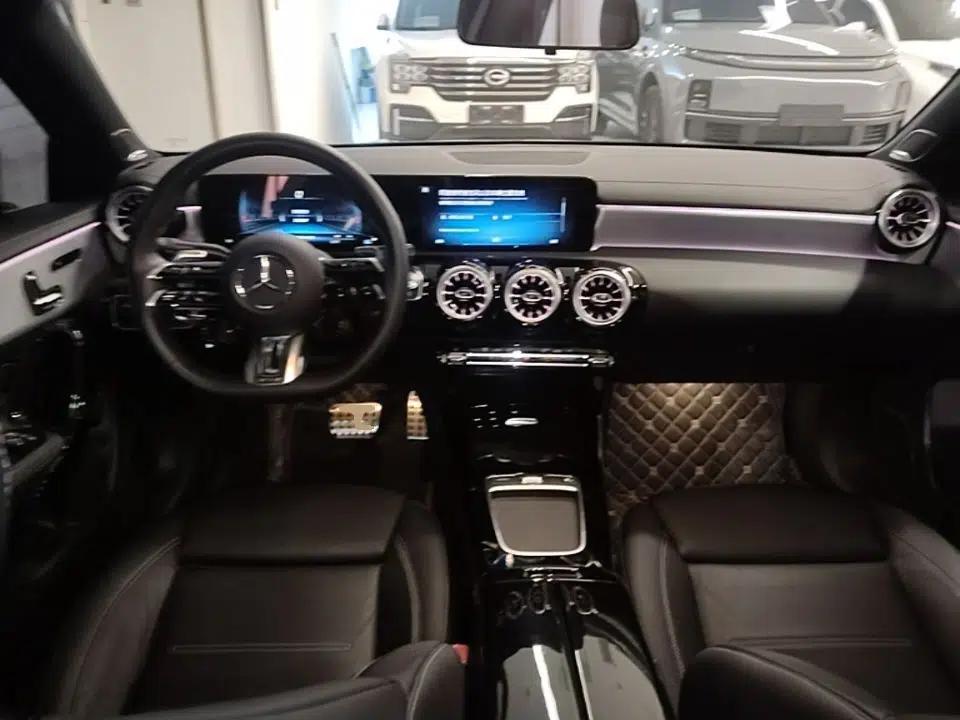 Mercedes-Benz A AMG 2024 Facelift AMG A 35 L 4MATIC — миниатюра 20