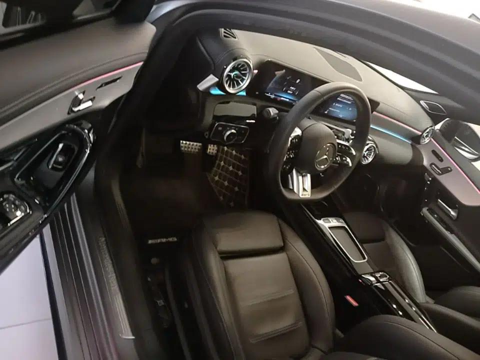 Mercedes-Benz A AMG 2024 Facelift AMG A 35 L 4MATIC — миниатюра 26