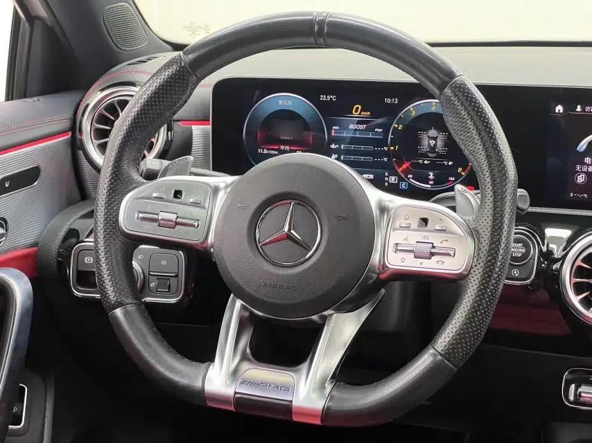 Mercedes-Benz A AMG 2019 AMG A 35 L 4MATIC — миниатюра 13