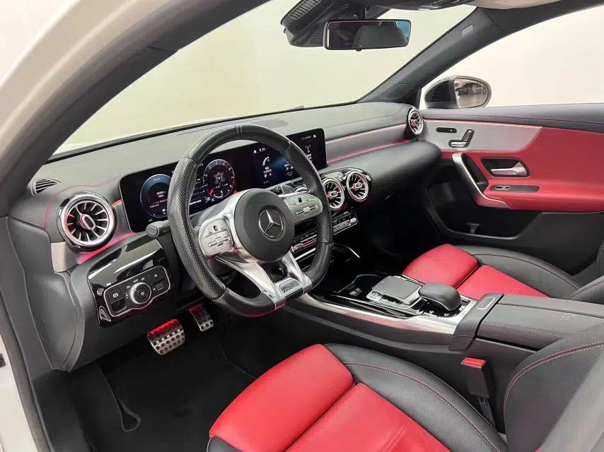 Mercedes-Benz A AMG 2019 AMG A 35 L 4MATIC — миниатюра 17
