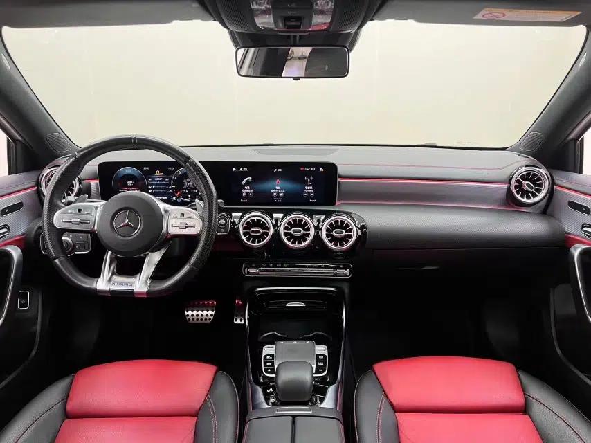 Mercedes-Benz A AMG 2019 AMG A 35 L 4MATIC — миниатюра 24