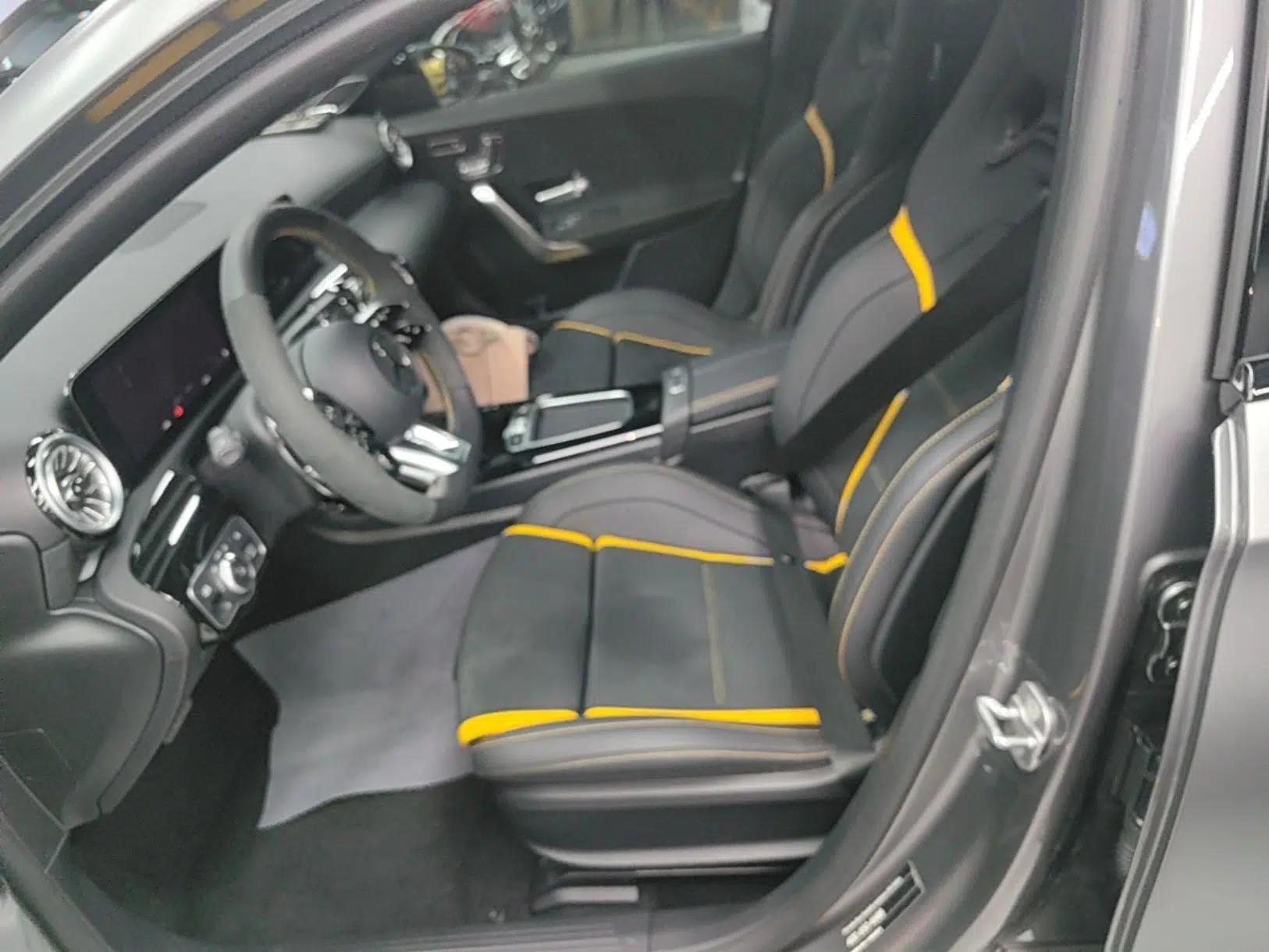 Mercedes-Benz A AMG 2024 Facelift AMG A 45 S 4MATIC+ — миниатюра 17