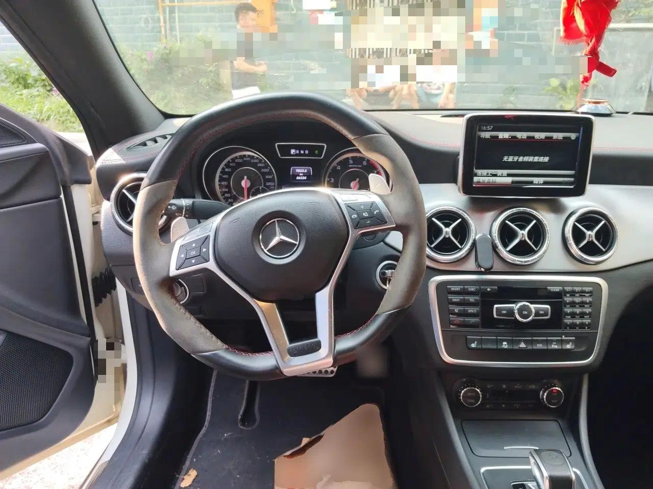 Mercedes-Benz CLA AMG 2014 AMG CLA 45 4MATIC — миниатюра 10