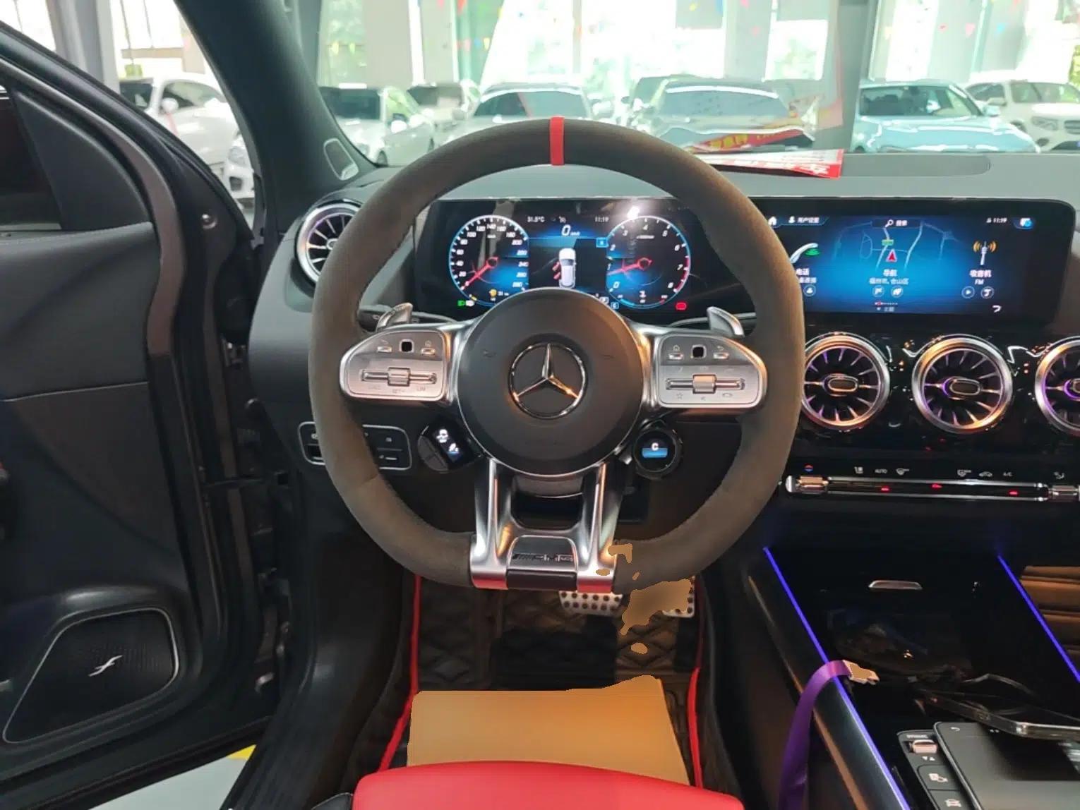 Mercedes-Benz GLA AMG 2021 AMG GLA 35 4MATIC — миниатюра 18
