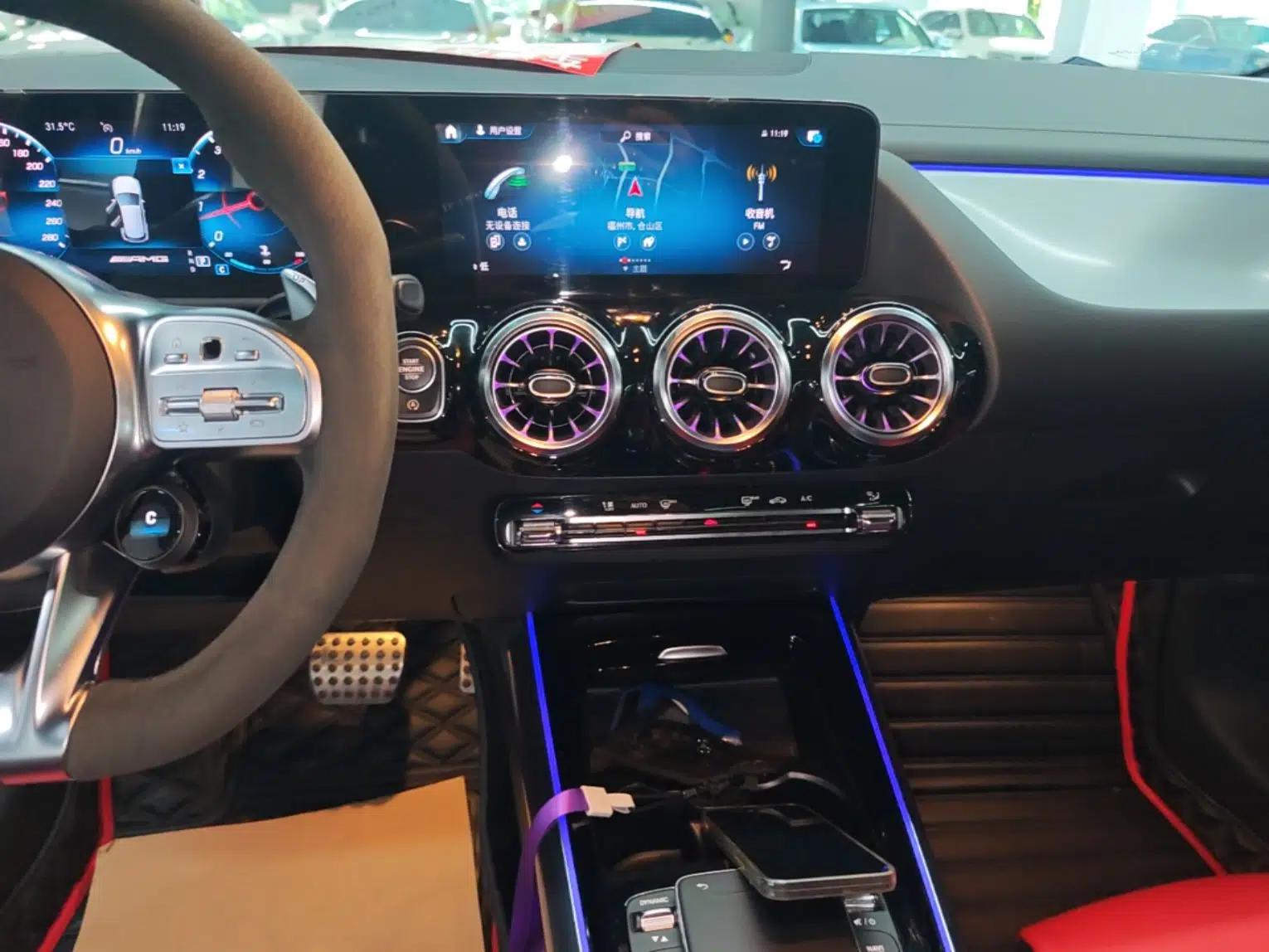 Mercedes-Benz GLA AMG 2021 AMG GLA 35 4MATIC — миниатюра 20