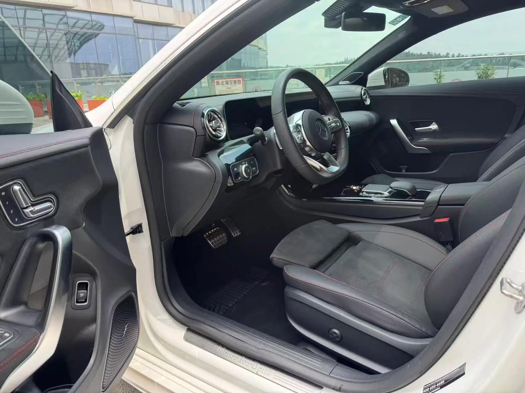 Mercedes-Benz CLA 2020 CLA 200 — миниатюра 19