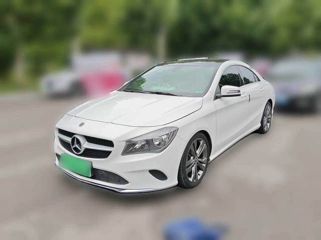 Mercedes-Benz CLA 2018 CLA 200 Sport Edition — миниатюра 1