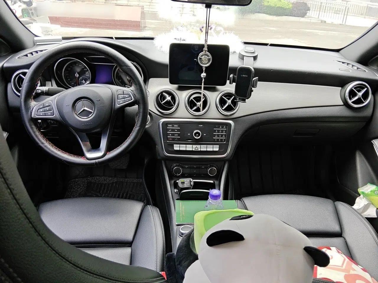 Mercedes-Benz CLA 2018 CLA 200 Sport Edition — миниатюра 9