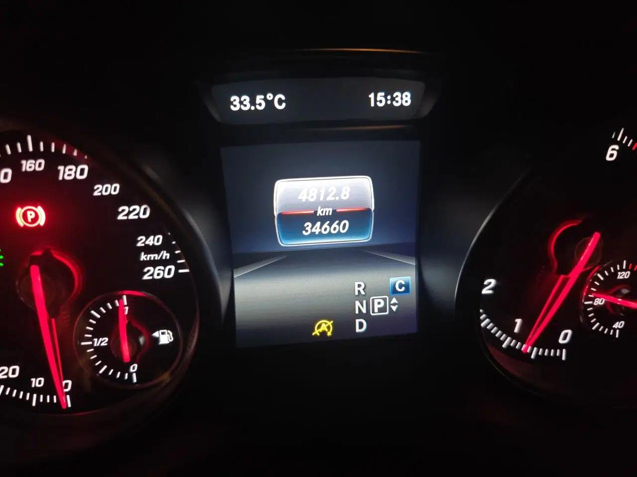 Mercedes-Benz CLA 2017 Refreshed CLA 200 Sport Edition — миниатюра 12