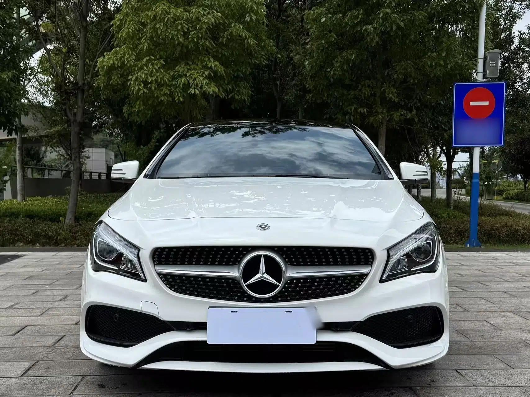 Mercedes-Benz CLA 2018 CLA 200 Style Edition — миниатюра 2