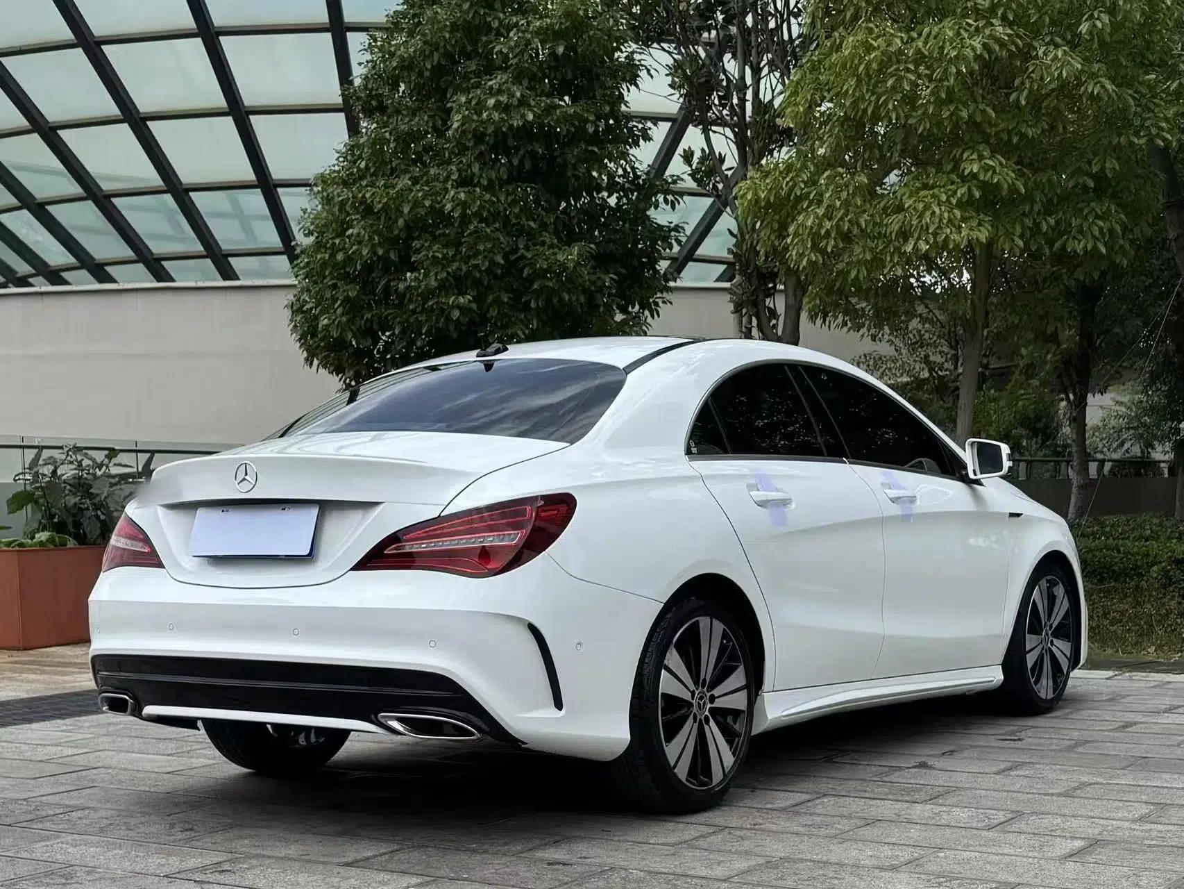 Mercedes-Benz CLA 2018 CLA 200 Style Edition — миниатюра 6