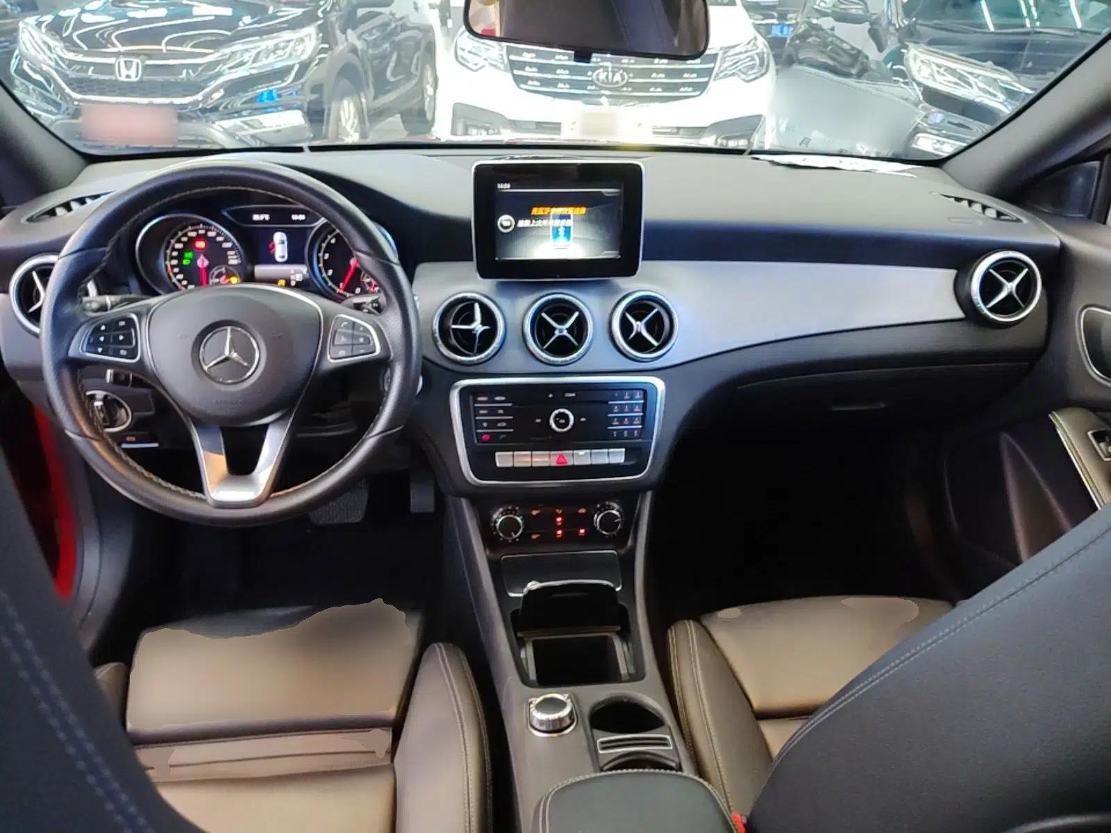 Mercedes-Benz CLA 2017 CLA 200 Style Edition — миниатюра 17