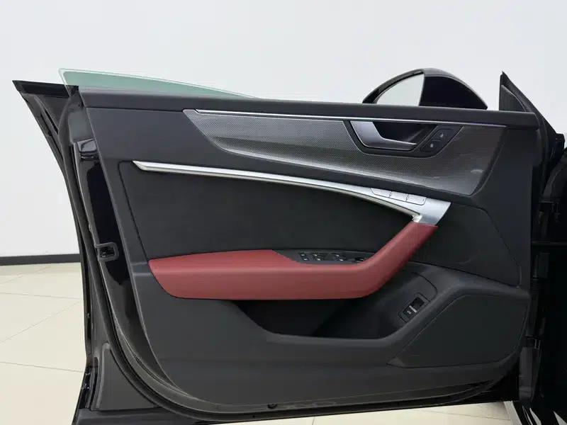 2024 Audi A7L 45 TFSI quattro Black Edition — миниатюра 8